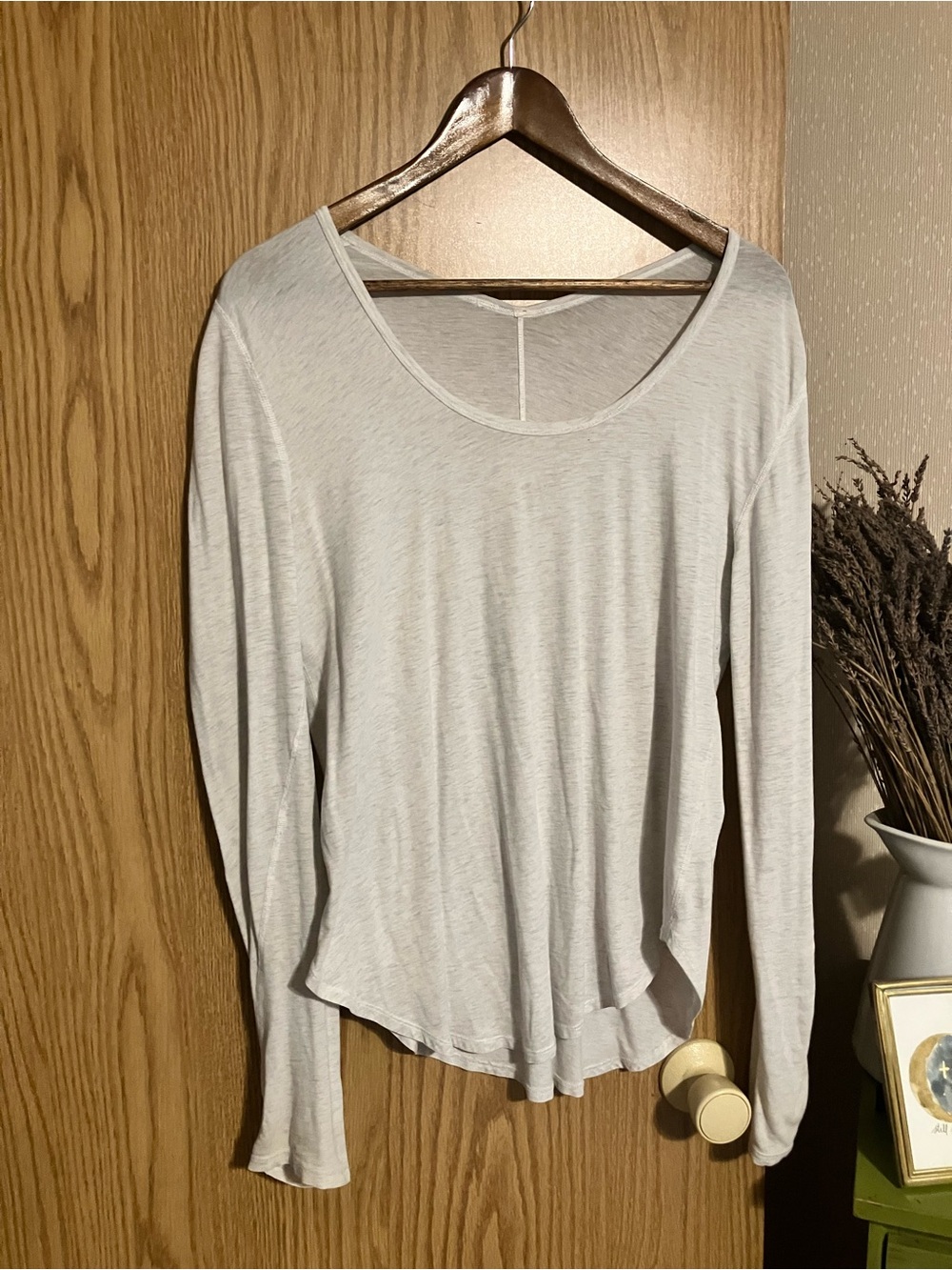 🍋lululemon athletica Long-Sleeve Scoop Neck Top Light Heathered Gray/White